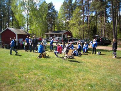 Vårens kick-off blev en succé! 35 Torsås OK:are hade hittat till skjutbanan i Övraby. 24 ställde upp i Håkans Stanley Cup.